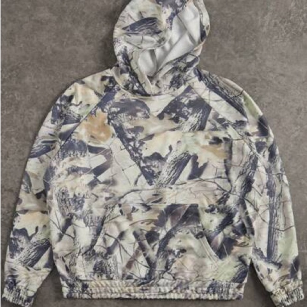 SHEIN Camouflage Hoodie Jacket
